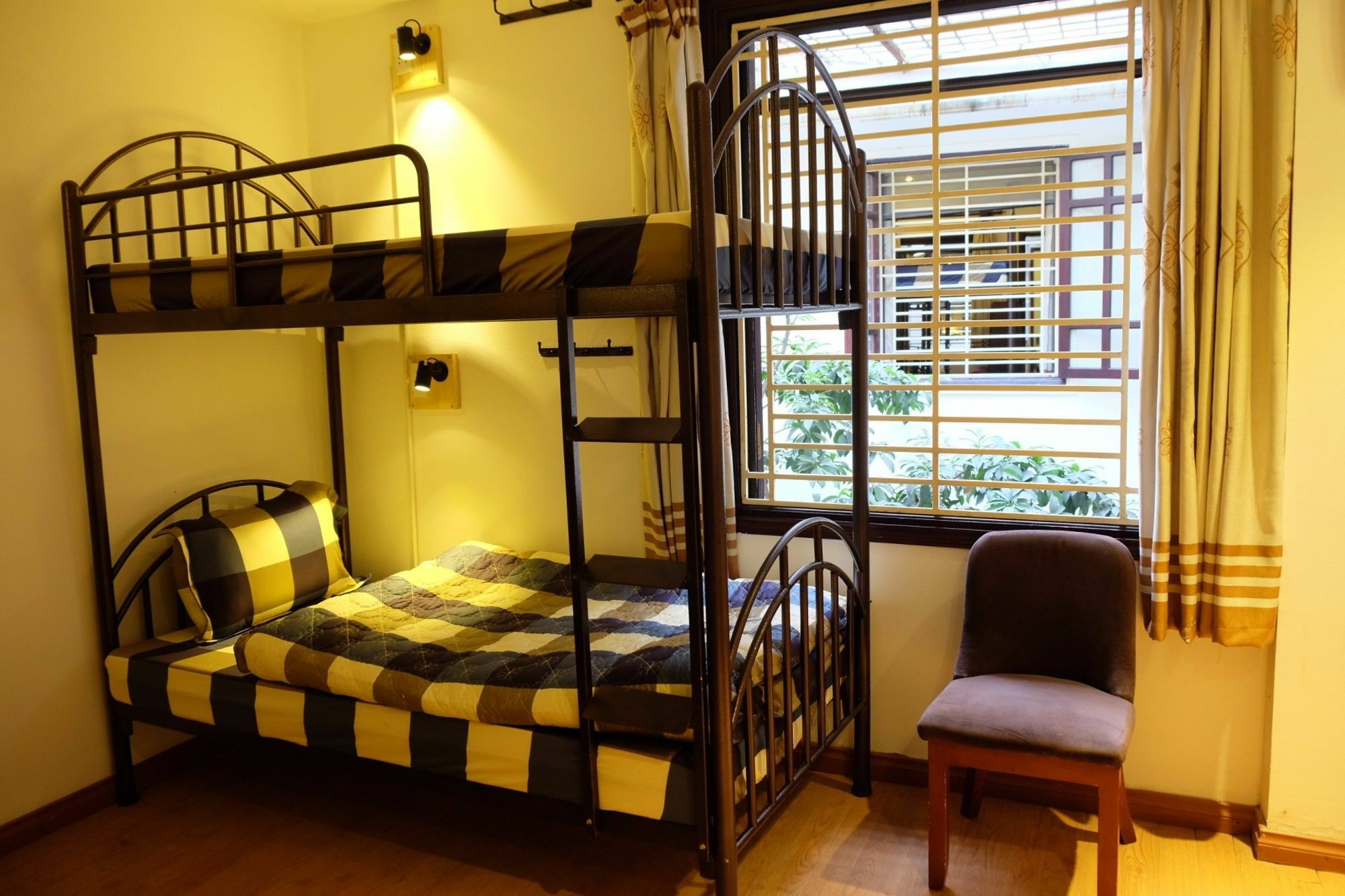 Cheetah Hostel Hanoi Exterior photo
